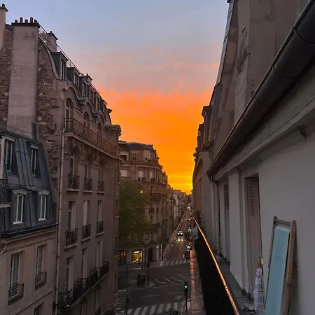 Splendide Avec Balcon Filant